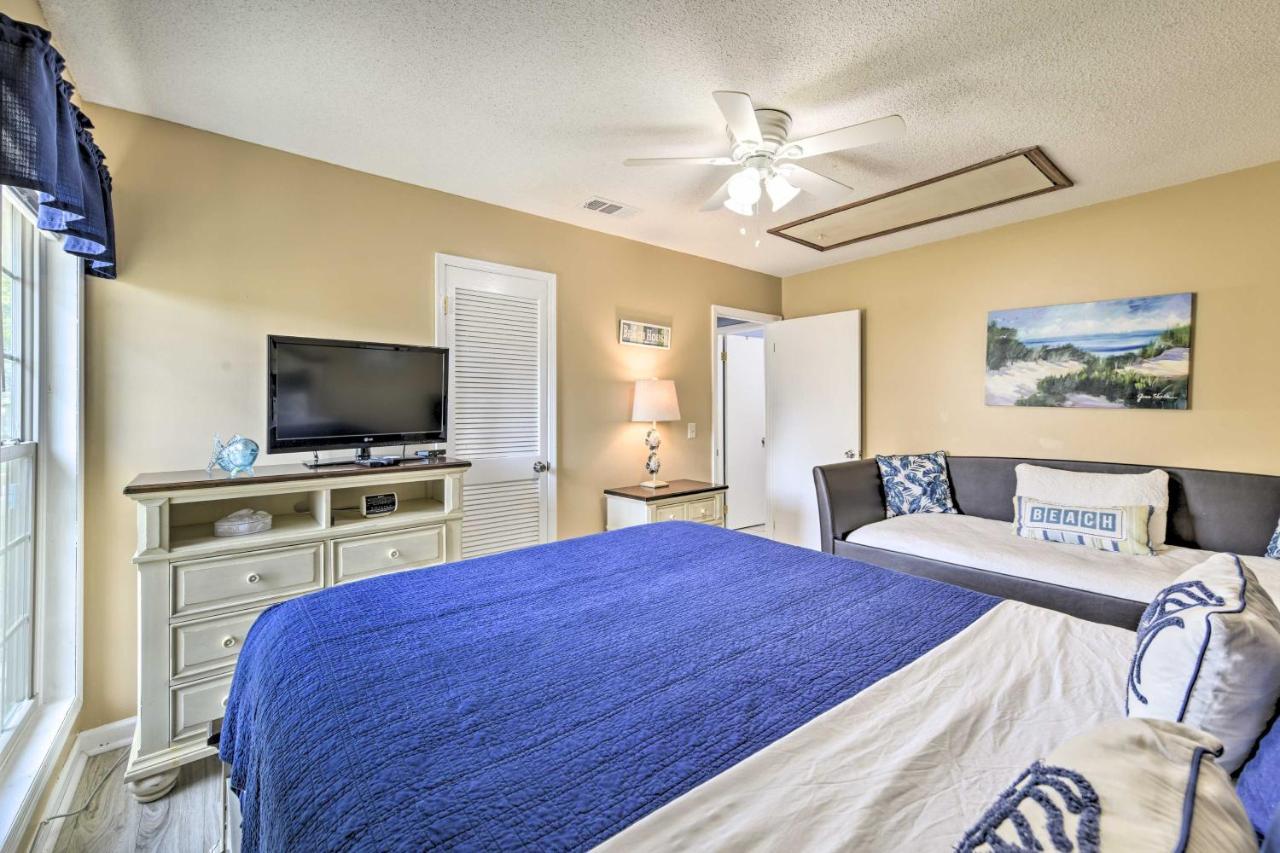 Panama With Patio And Pool Access! Apartment *